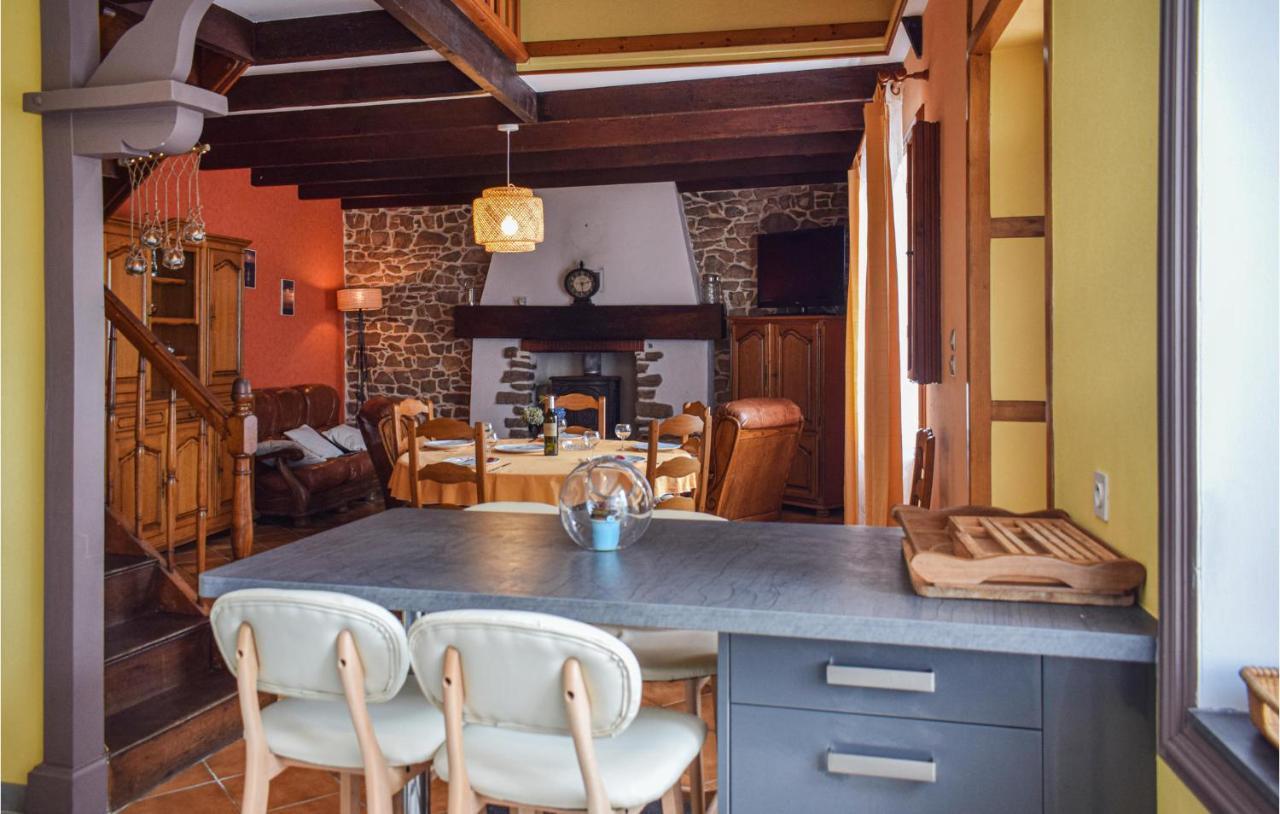 Nice Home In Plehedel With Wifi Екстериор снимка