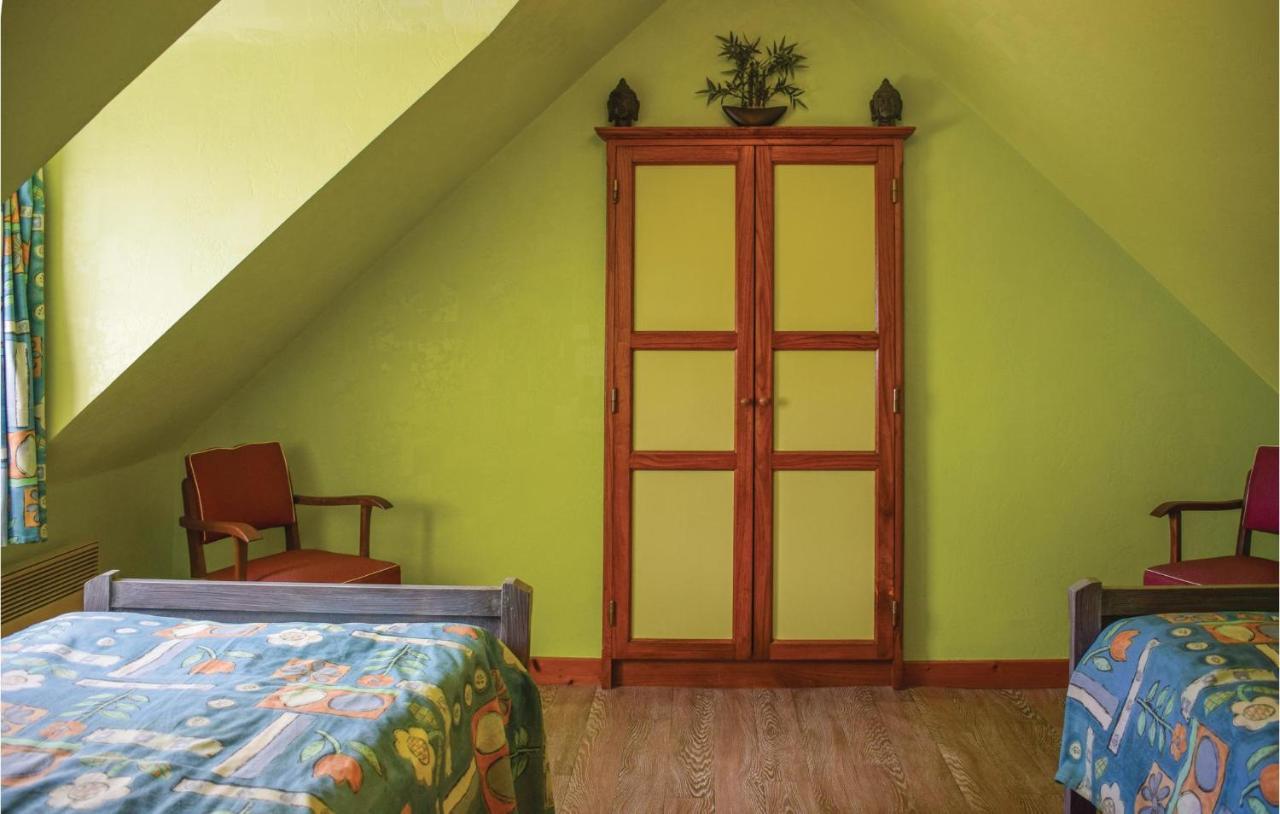 Nice Home In Plehedel With Wifi Екстериор снимка