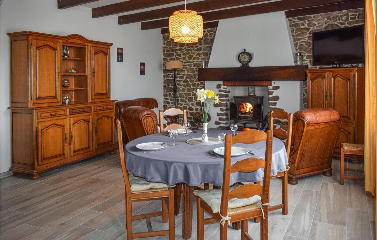 Nice Home In Plehedel With Wifi Екстериор снимка